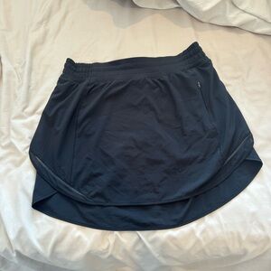 Black Lululemon Hotty Hot Skirt Size 8